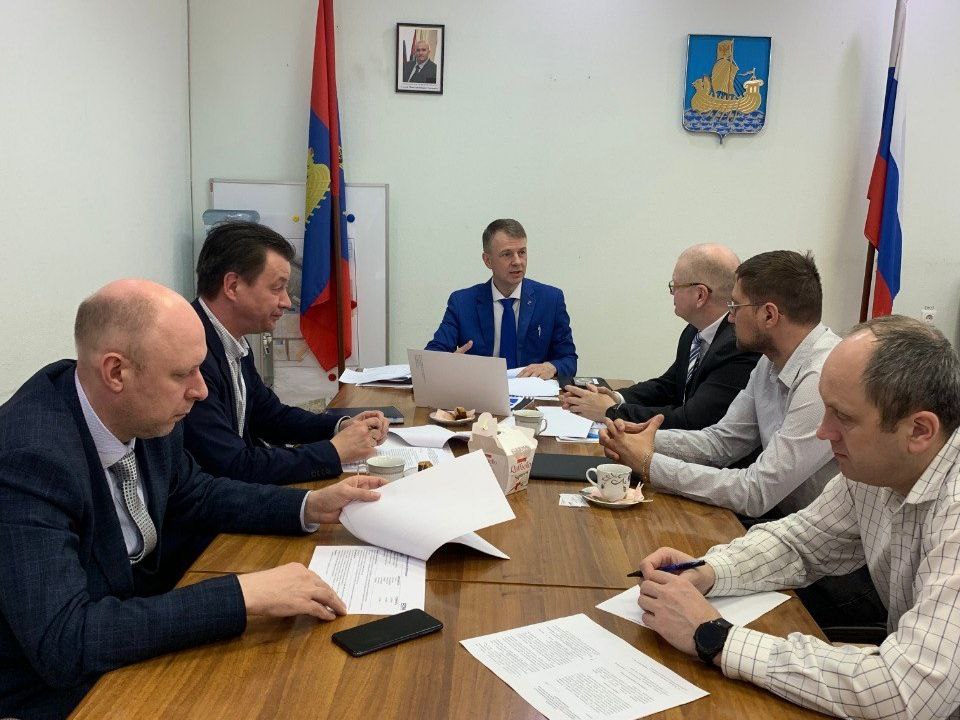Руководство Московского областного филиала РЭА Минэнерго России и Правительства субъектов Российской Федерации обсудили основные направления развития ТЭК и ЖКХ регионов